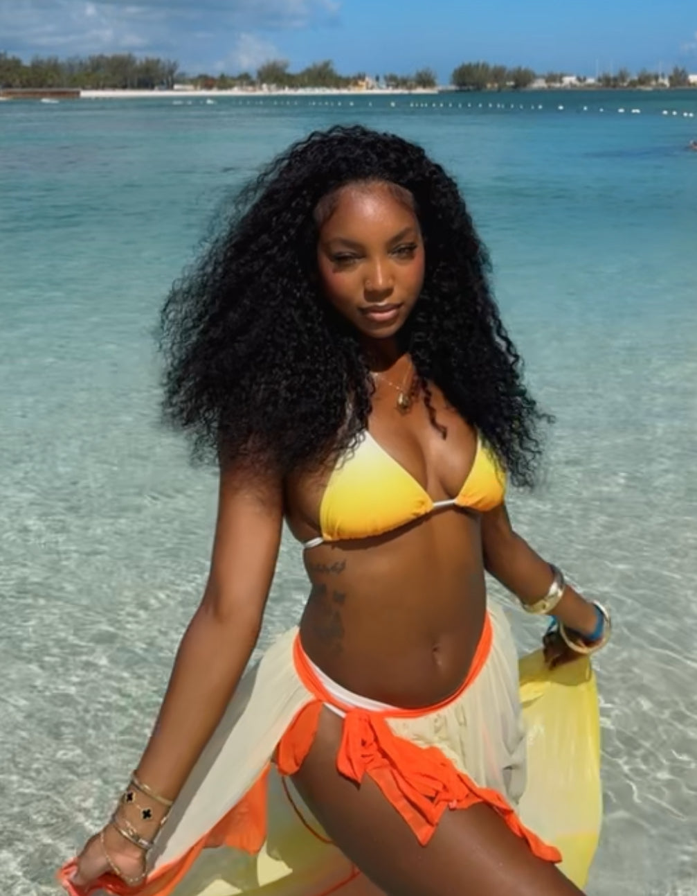Flip Over Half Wig - Hawaii Curl