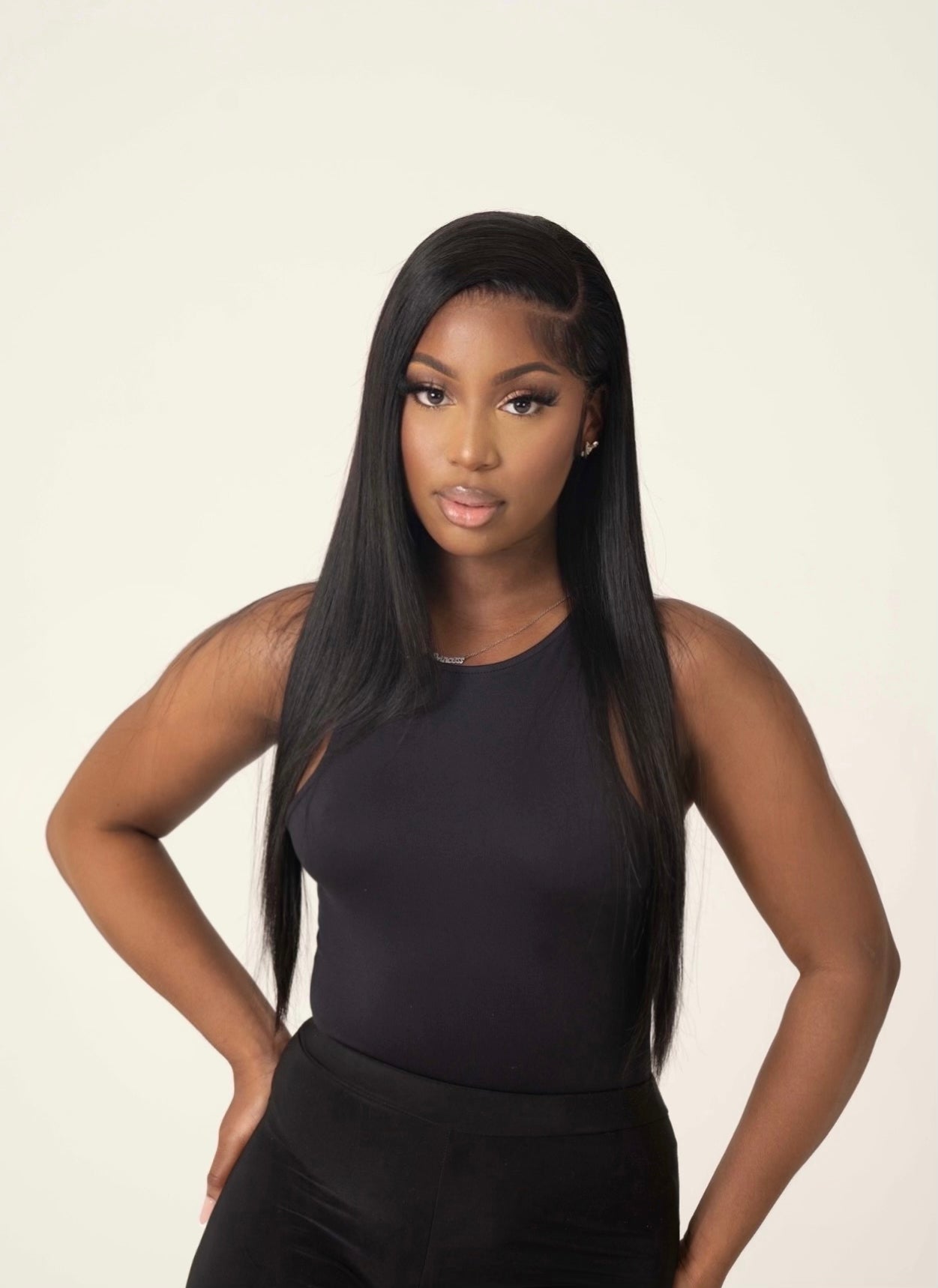 Seamless Luxe Straight Frontal