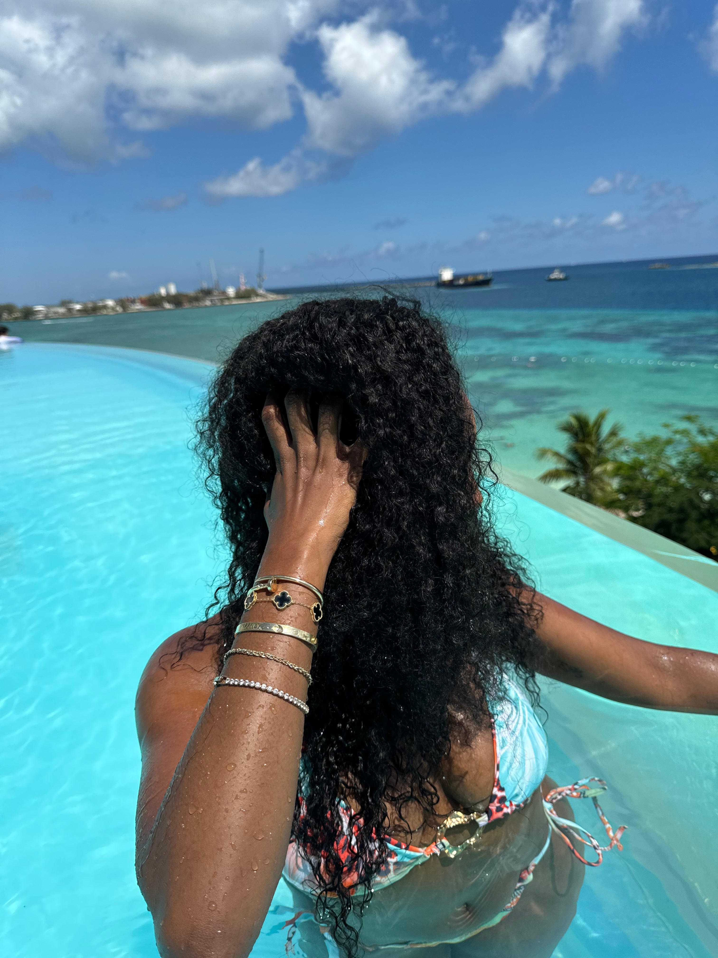 Flip Over Half Wig - Hawaii Curl